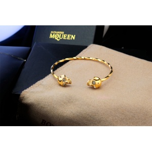 $26.00,2018 New McQueen Bracelets  in 178046