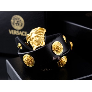 $26.00,2018 New Versace Bracelets  in 178070