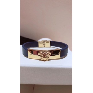 $32.00,2019 New Cheap AAA Quality Versace Bracelets For Women # 198848
