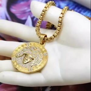 $35.00,2019 New Cheap AAA Quality Versace Cleef&Arpels Necklace  # 199151