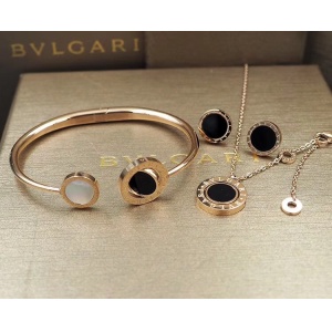 $49.00,2019 New Cheap AAA Quality Bvlgari Necklace Bracelets Set For Women # 199212