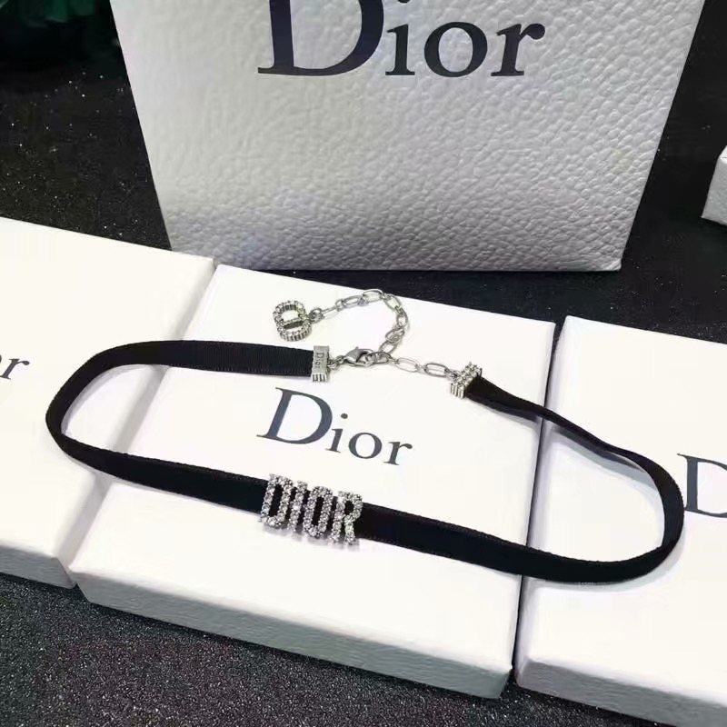 Cheap 2019 New Cheap AAA Quality Dior Necklace For Women 198943,39