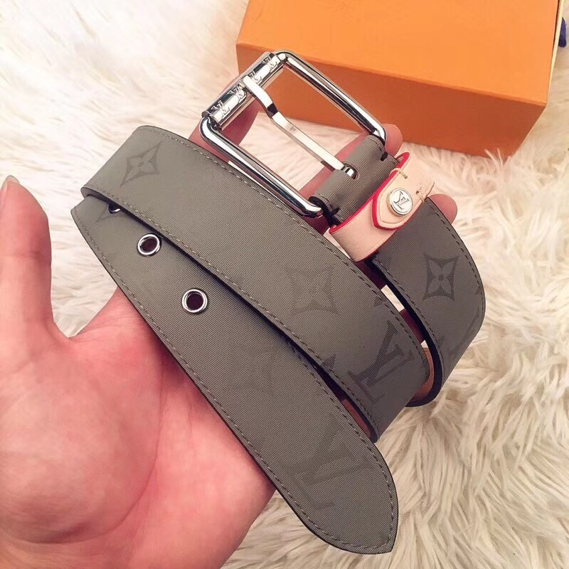 Ysl Vs Lv Quality Control