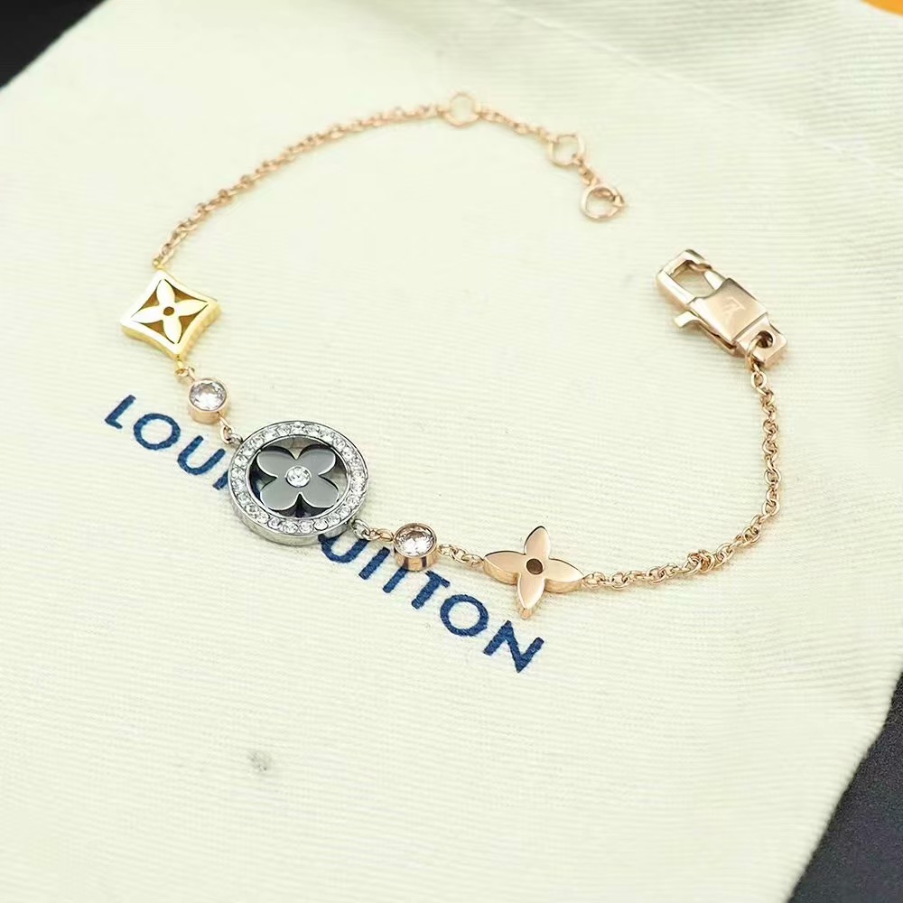 Cheap 2020 Cheap Louis Vuitton Bracelets For Men # 214713,$42 [FB214713] - Designer LV Bracelets ...