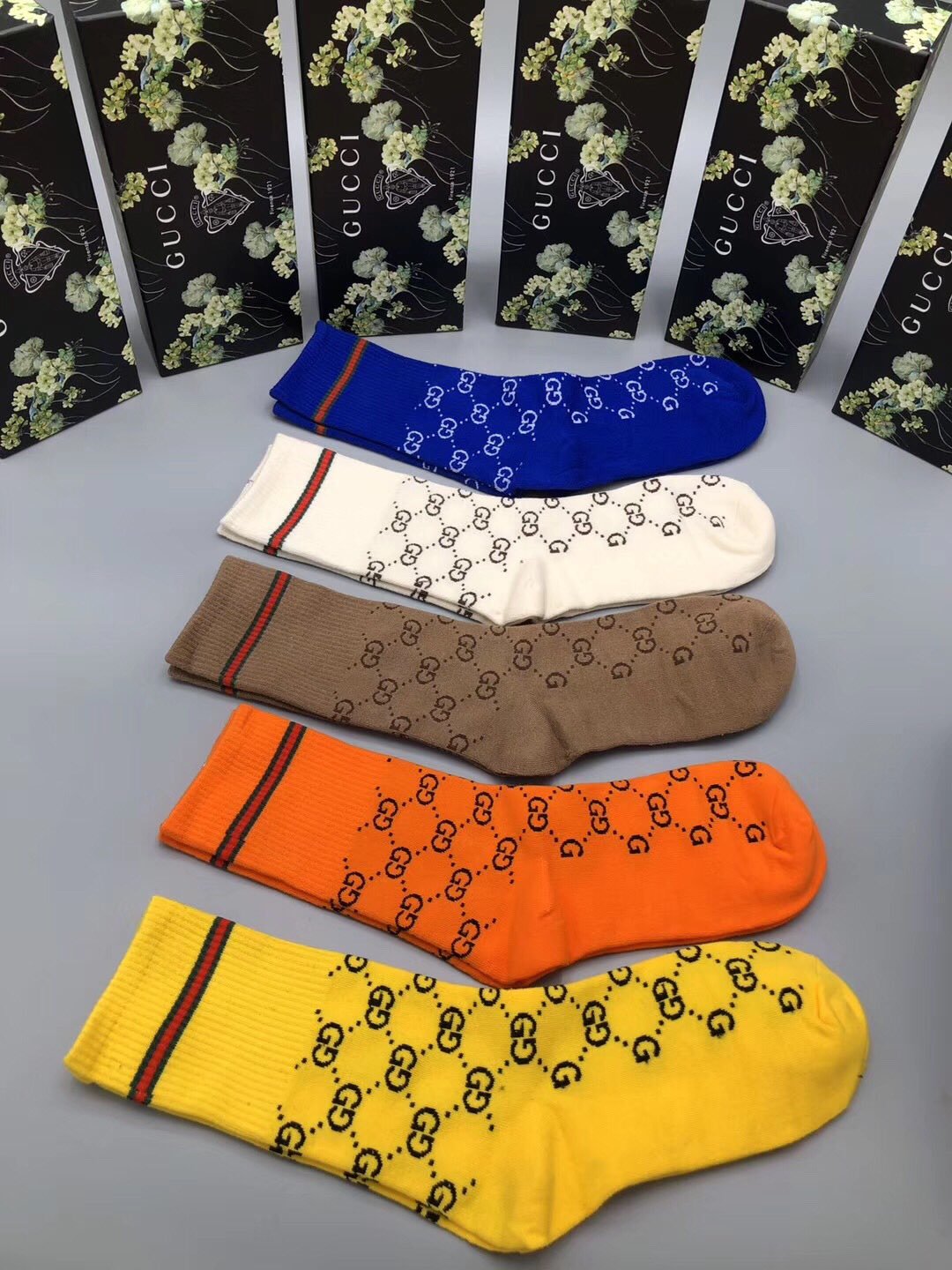Cheap 2020 Cheap Unisex Gucci Socks 5 Pairs Per Box # 215967,$26 [FB215967] - Designer Socks ...