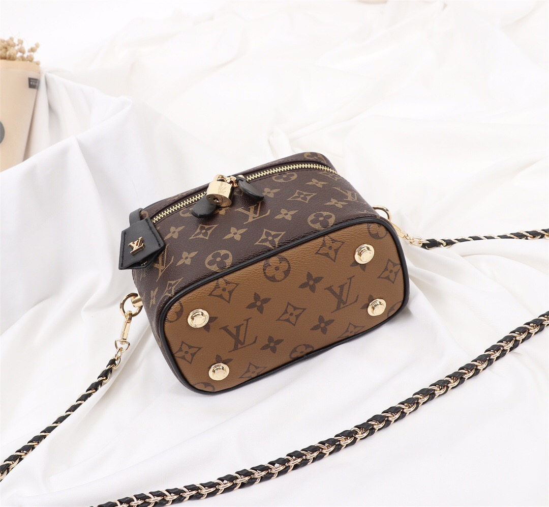 Cheap 2020 Cheap Louis Vuitton Train Case Monogrammed Cosmetic Case For Women 216157,89