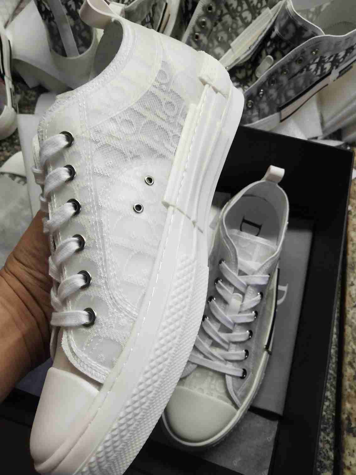 Dior sneakers - routewest