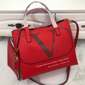 $92.00,2020 Cheap Valentino Handbags For Women # 221766