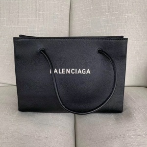 $89.00,2020 Cheap Balenciaga East West Medium Shopping Bag # 222251
