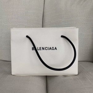 $89.00,2020 Cheap Balenciaga East West Medium Shopping Bag # 222254