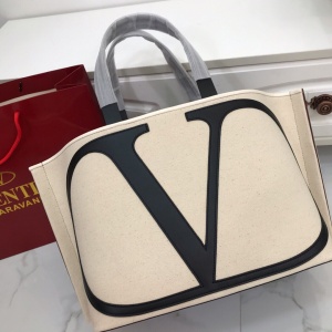 $85.00,2020 Cheap Valentino Handbag For Women # 222375