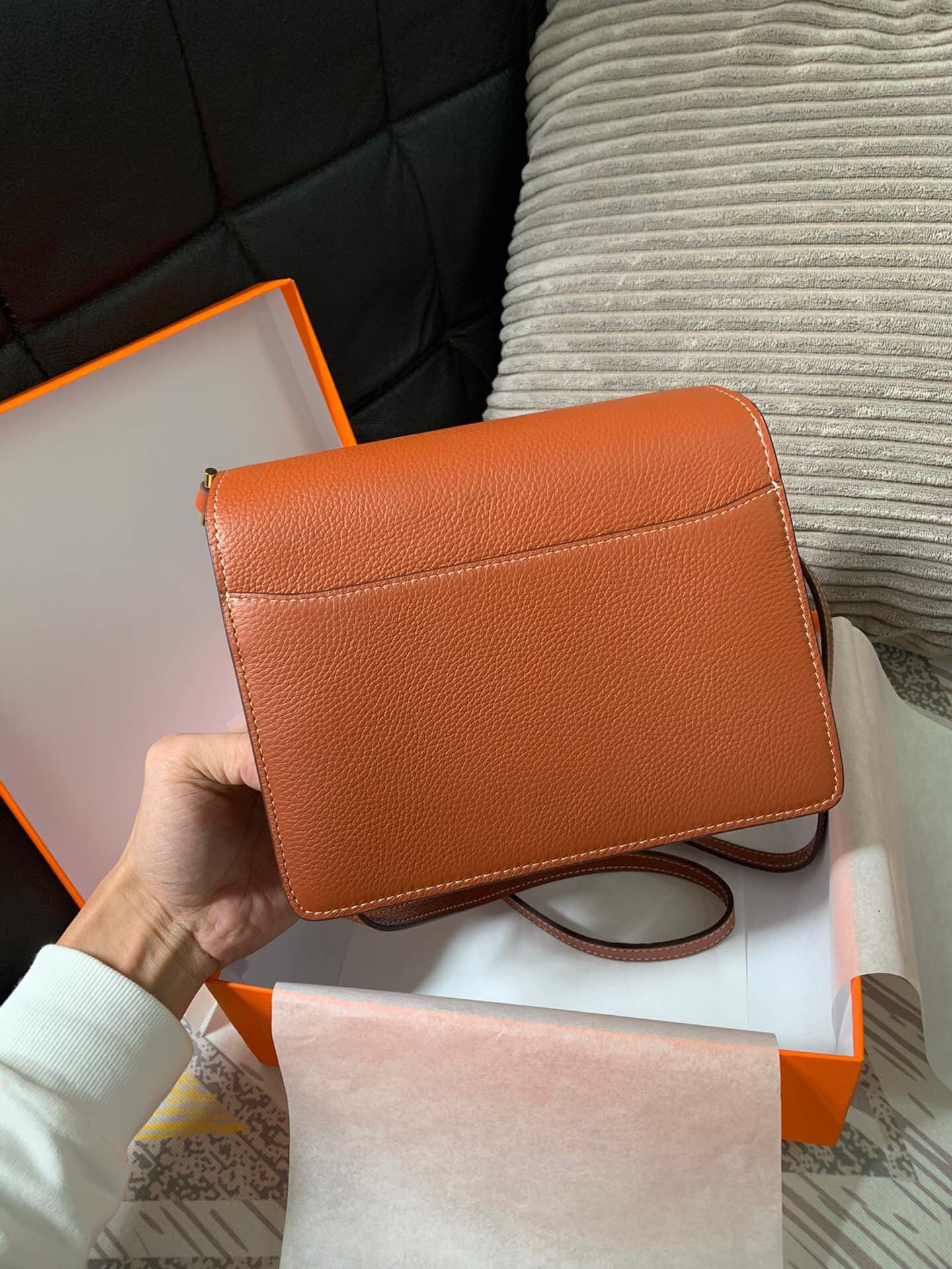 hermes roulis price