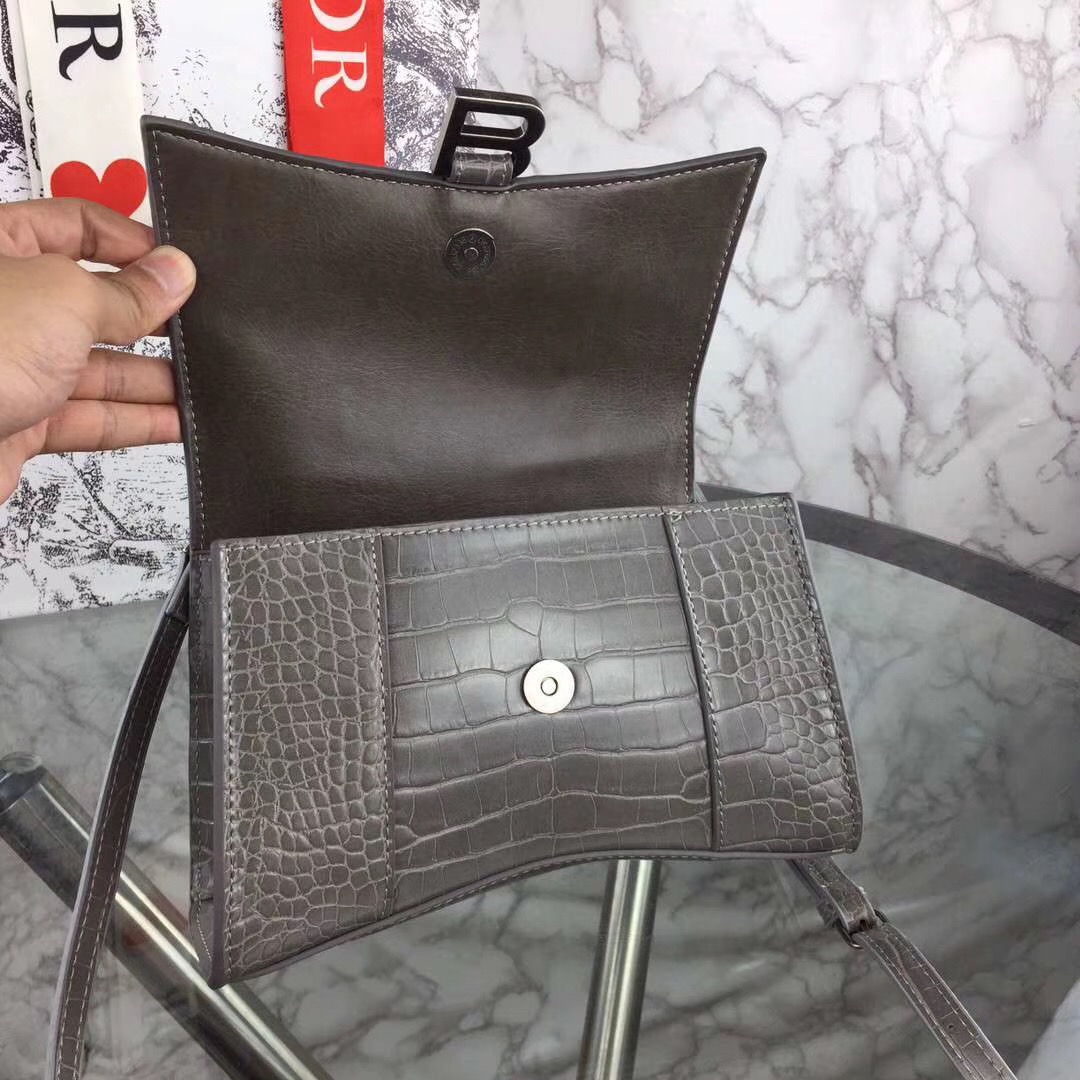 Cheap 2020 Cheap Balenciaga Hourglass S tophandle Bag 222276,89