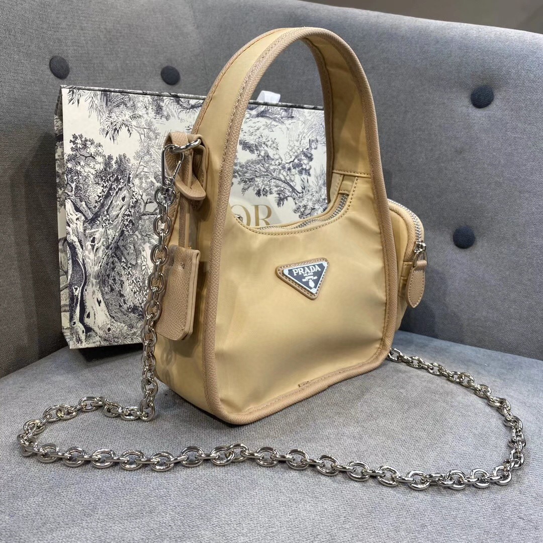 latest prada bag design
