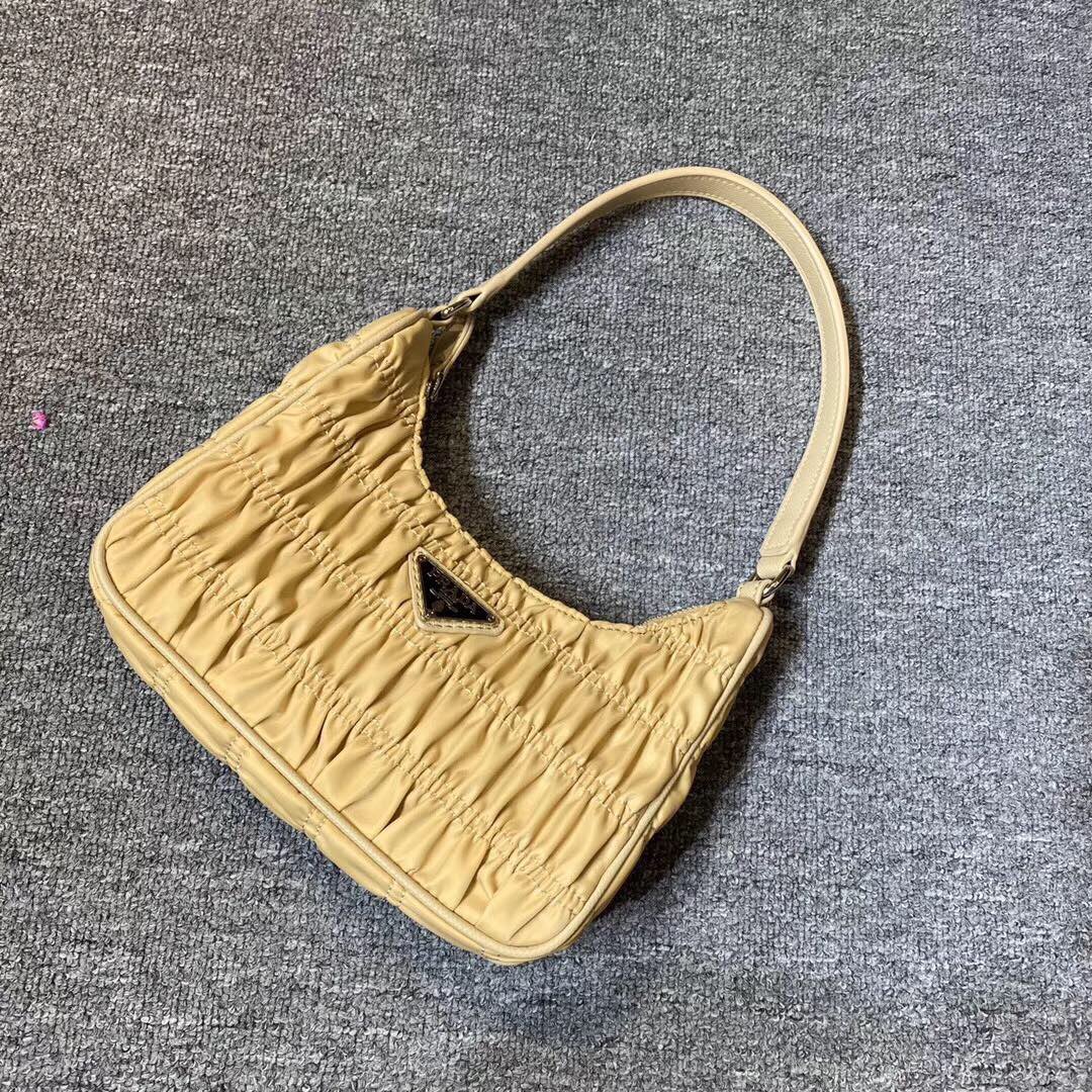 2020 Cheap Prada Handbag # 222511 2020 Cheap Prada Handbag # 222511, cheap Prada Handbags, only $75!