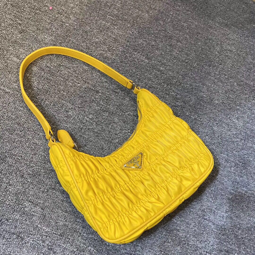 prada handbag cheap