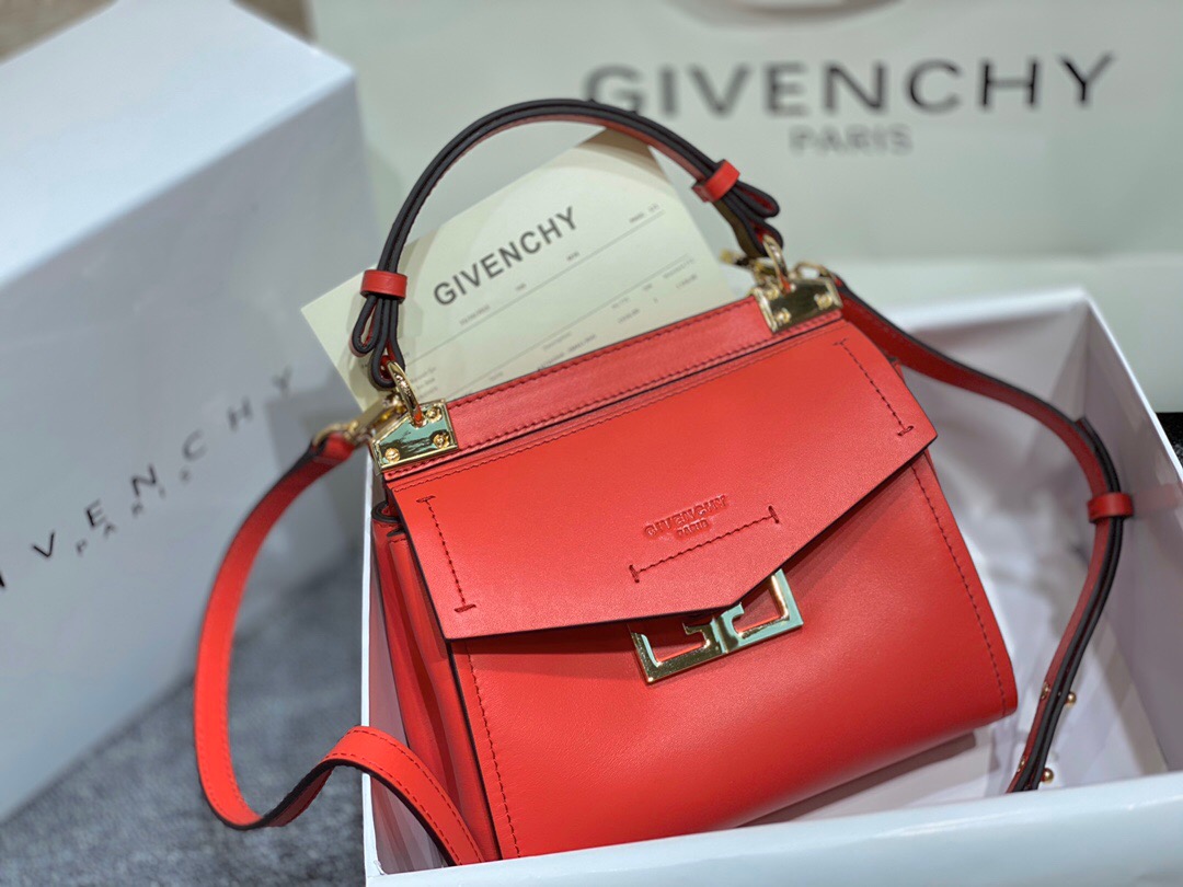 Cheap 2020 Cheap Givenchy Handbags For Women 222577,220 [FB222577