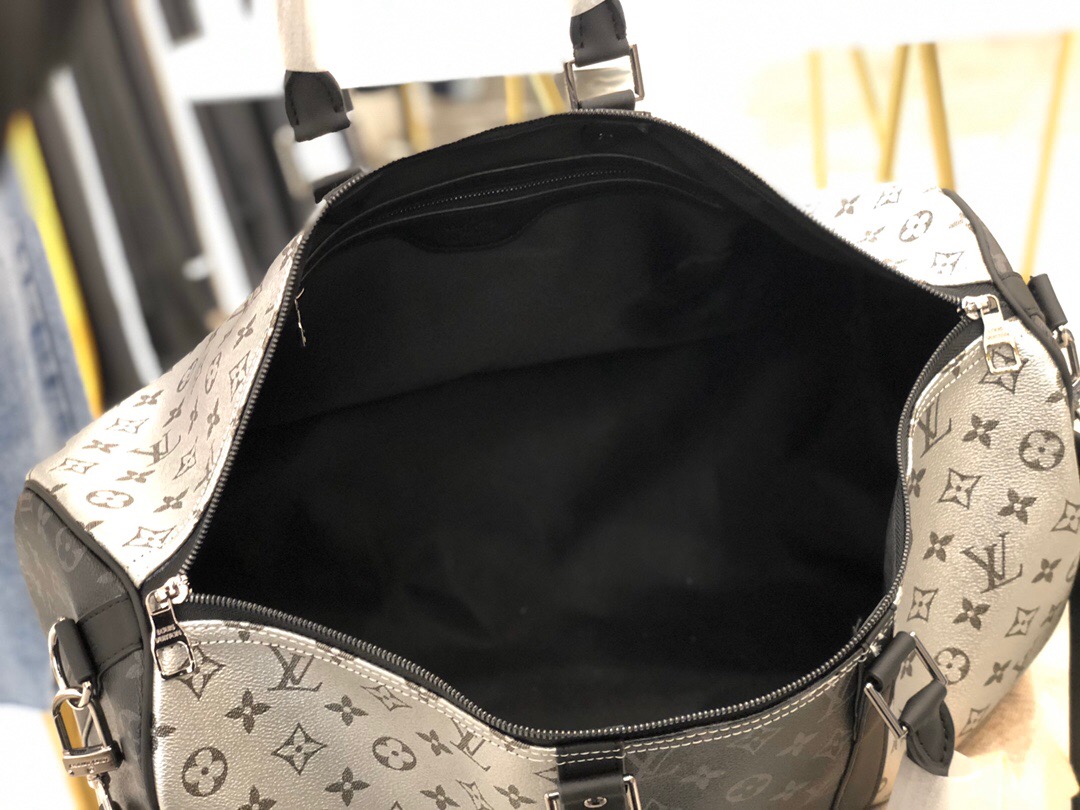 Louis Vuitton Black Monogram Eclipse Keepall Bandouliere 45 Duffle with  Strap7lv