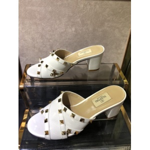 $89.00,2020 Cheap Valentino Valentino Rockstud sandals For Women # 223483