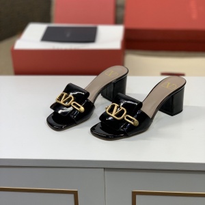 $112.00,2020 Cheap Valentino Rockstud Sandals For Women # 223508
