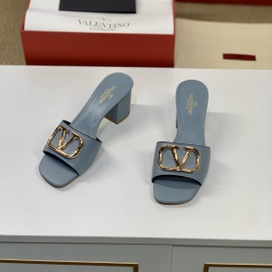 $112.00,2020 Cheap Valentino Rockstud Sandals For Women # 223512