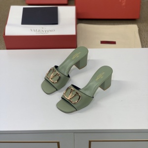 $112.00,2020 Cheap Valentino Rockstud Sandals For Women # 223513