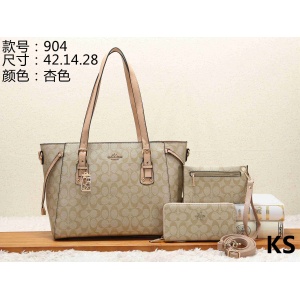 $62.00,2020 Cheap C*ach Handbags # 223639