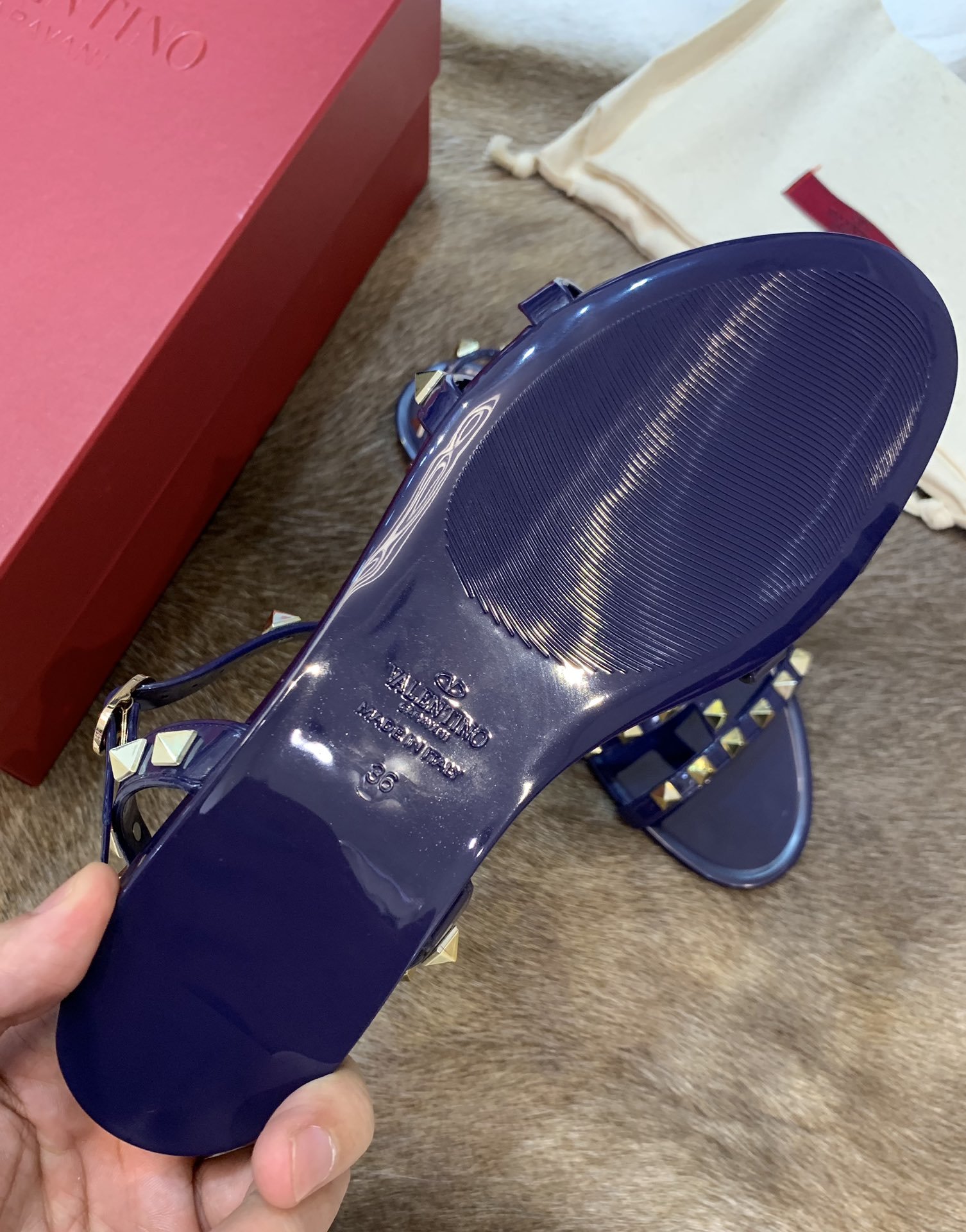 Cheap 2020 Cheap Valentino Rockstud Sandals For Women Cheap 2020 Cheap Valentino Rockstud Sandals For Women