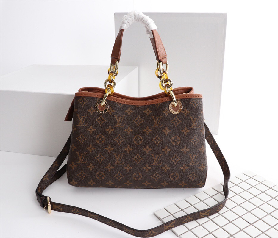 Louis Vuitton Women's Bag Salesman | Literacy Basics