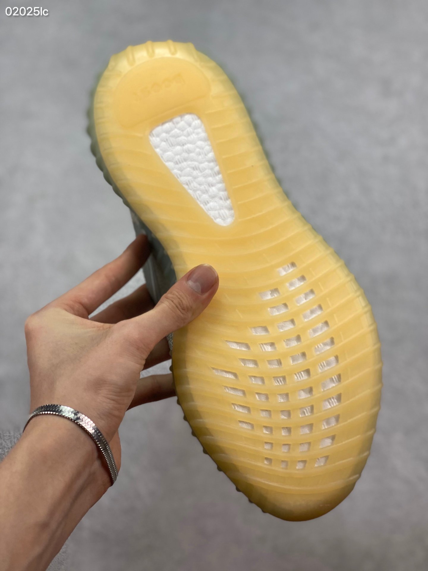 Cheap Adidas Yeezy Boost 350 V2 Kanye West Semi Frozen Yellow Steel Zebra B37572 14