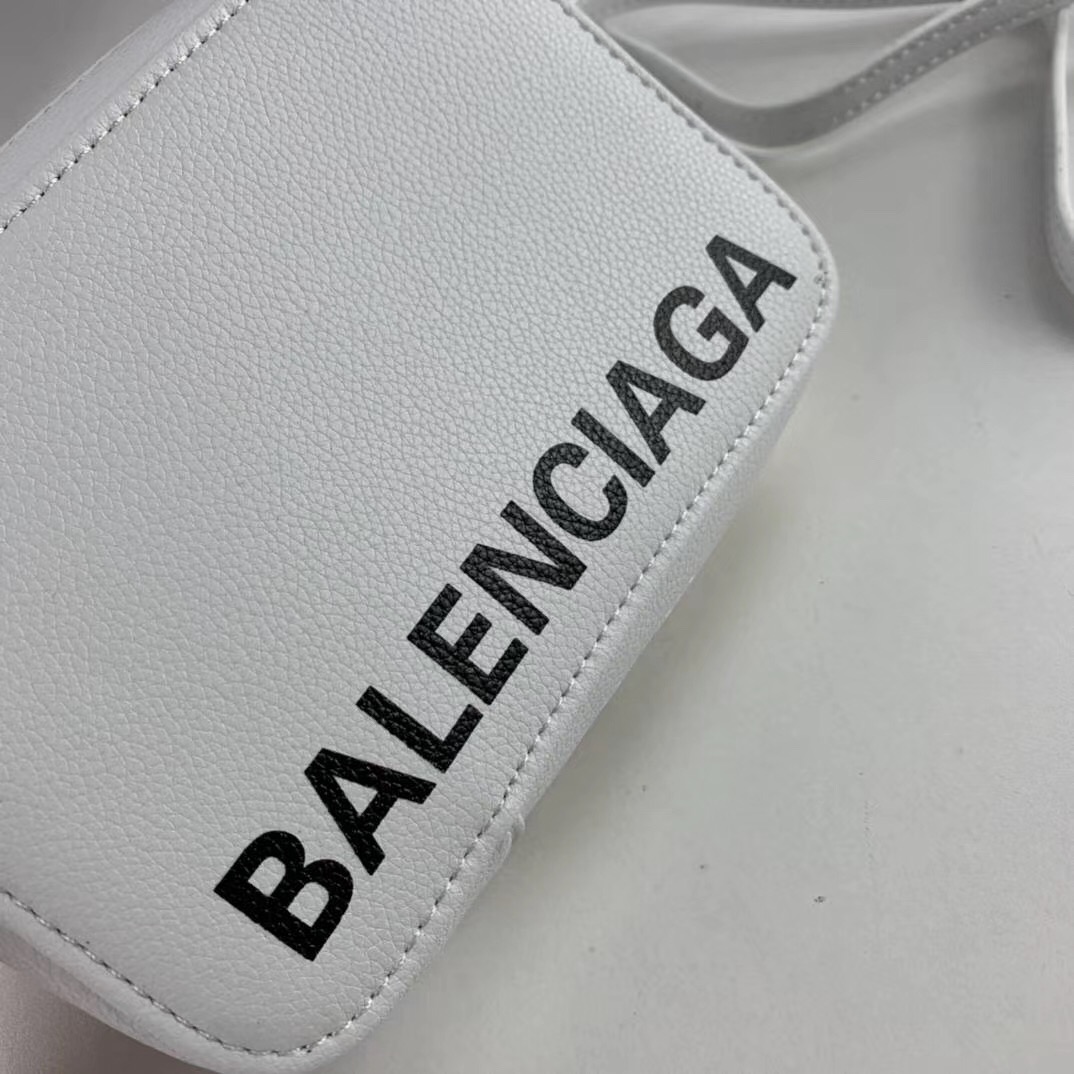 balenciaga belt bag price