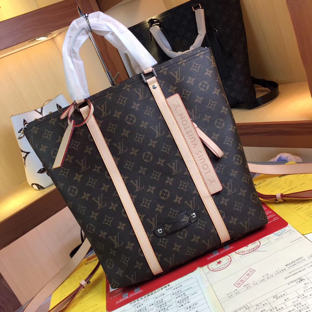 Louis Vuitton Shopping Bag Colorado