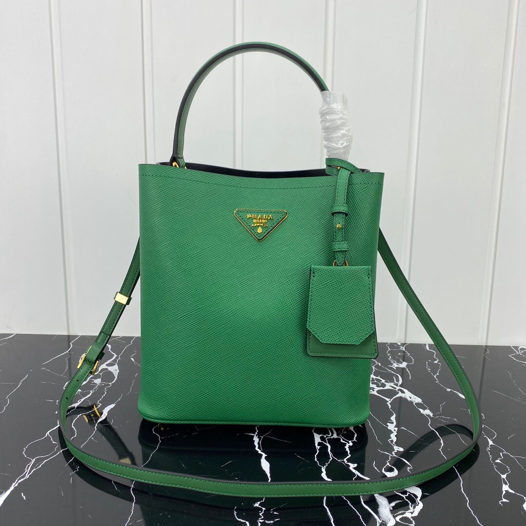 prada handbag cheap