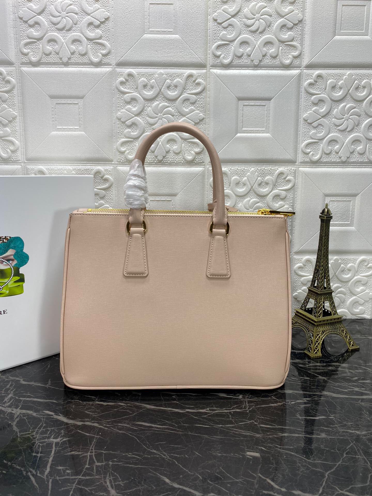 prada handbag cheap