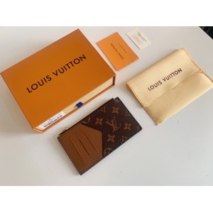 $35.00,2020 Louis Vuitton Wallets For Men # 231827