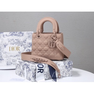 $105.00,2020 Dior Handbags For Men # 231842