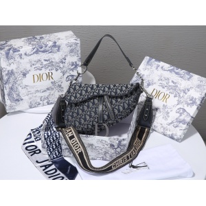 $105.00,2020 Dior Handbags For Men # 231844