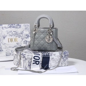 $105.00,2020 Dior Handbags For Men # 231851