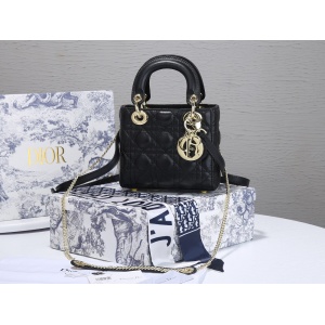 $105.00,2020 Dior Handbags For Men # 231853