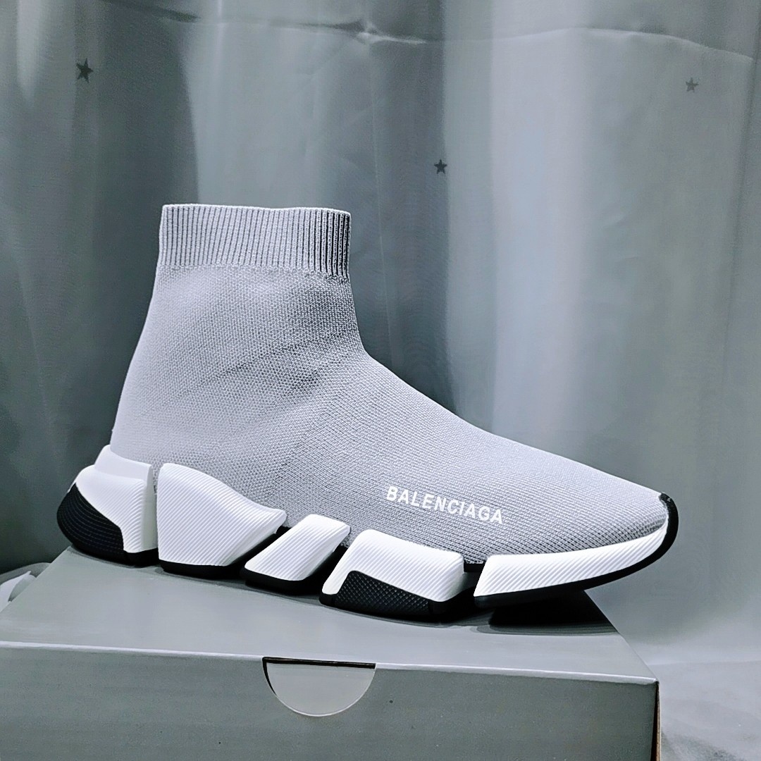 https://www.freebuyer.ru/images/202011/source_img/231913_3/2020-balenciaga-speed-sock-stretch-knit-sneakers-unisex--231913-cheap-balenciaga-shoes.jpg