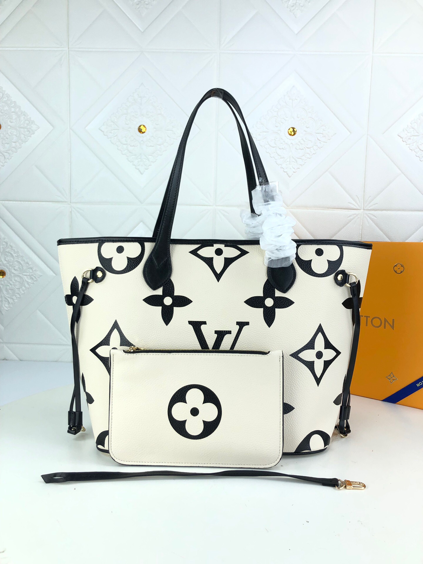 Cheap Louis Vuitton Monogram Print Handbags For Women 232702,89