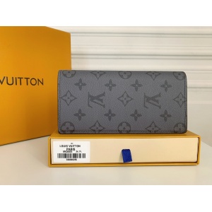 $35.00,Louis Vuitton Wallets For Women # 233206