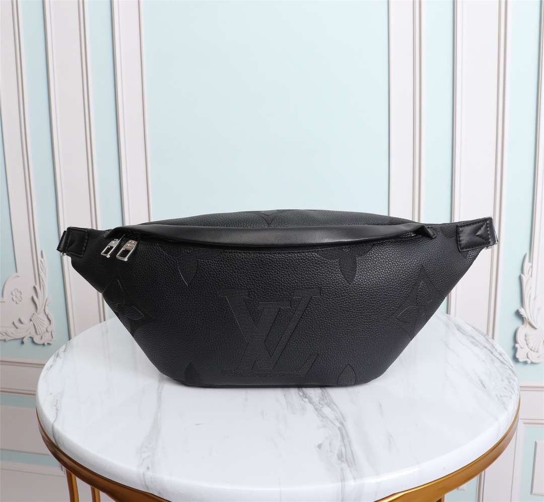 Louis Vuitton Men's Toiletry Bag Price Chopper