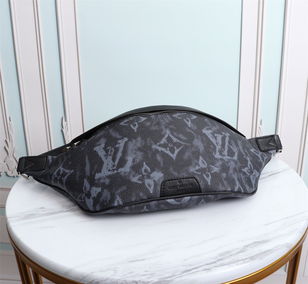 Louis Vuitton Bumbags # 233202 Louis Vuitton Bumbags # 233202, cheap LV Handbags, only $85!