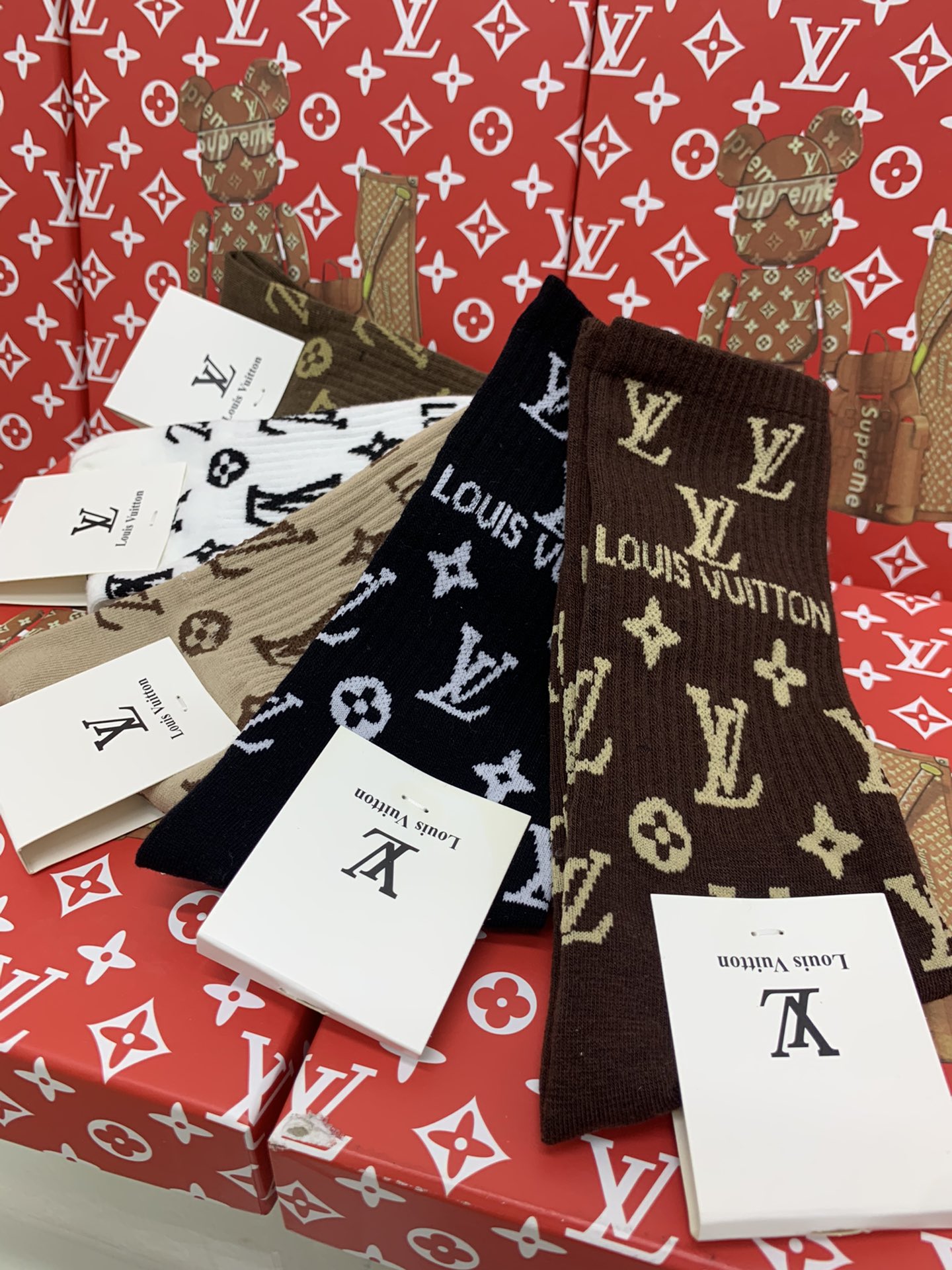 Louis Vuitton Socks 