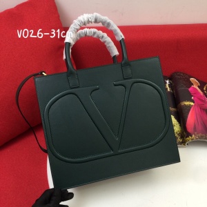 $105.00,2021 Valentino Handbags For Women # 236495