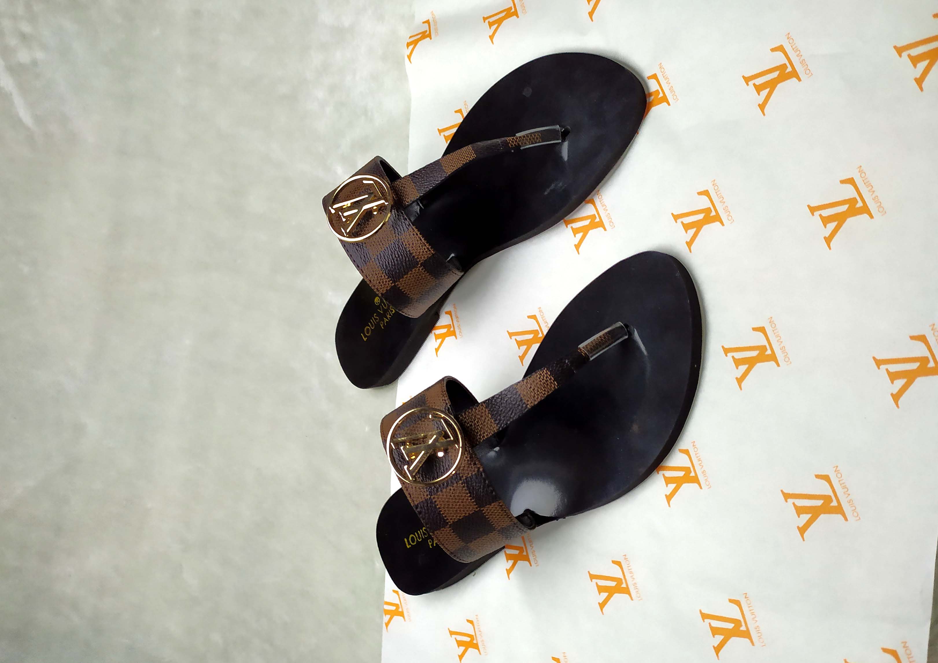 louis vuitton sandals women