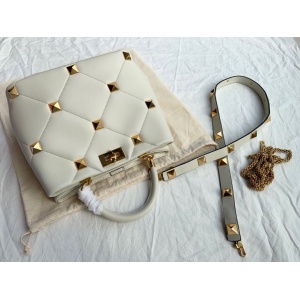 $129.00,2021 Valentino Handbags For Women # 239045