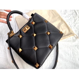 $129.00,2021 Valentino Handbags For Women # 239047