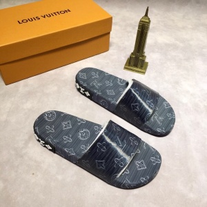 $65.00,2021 Louis Vuitton Slippers For Men # 240443